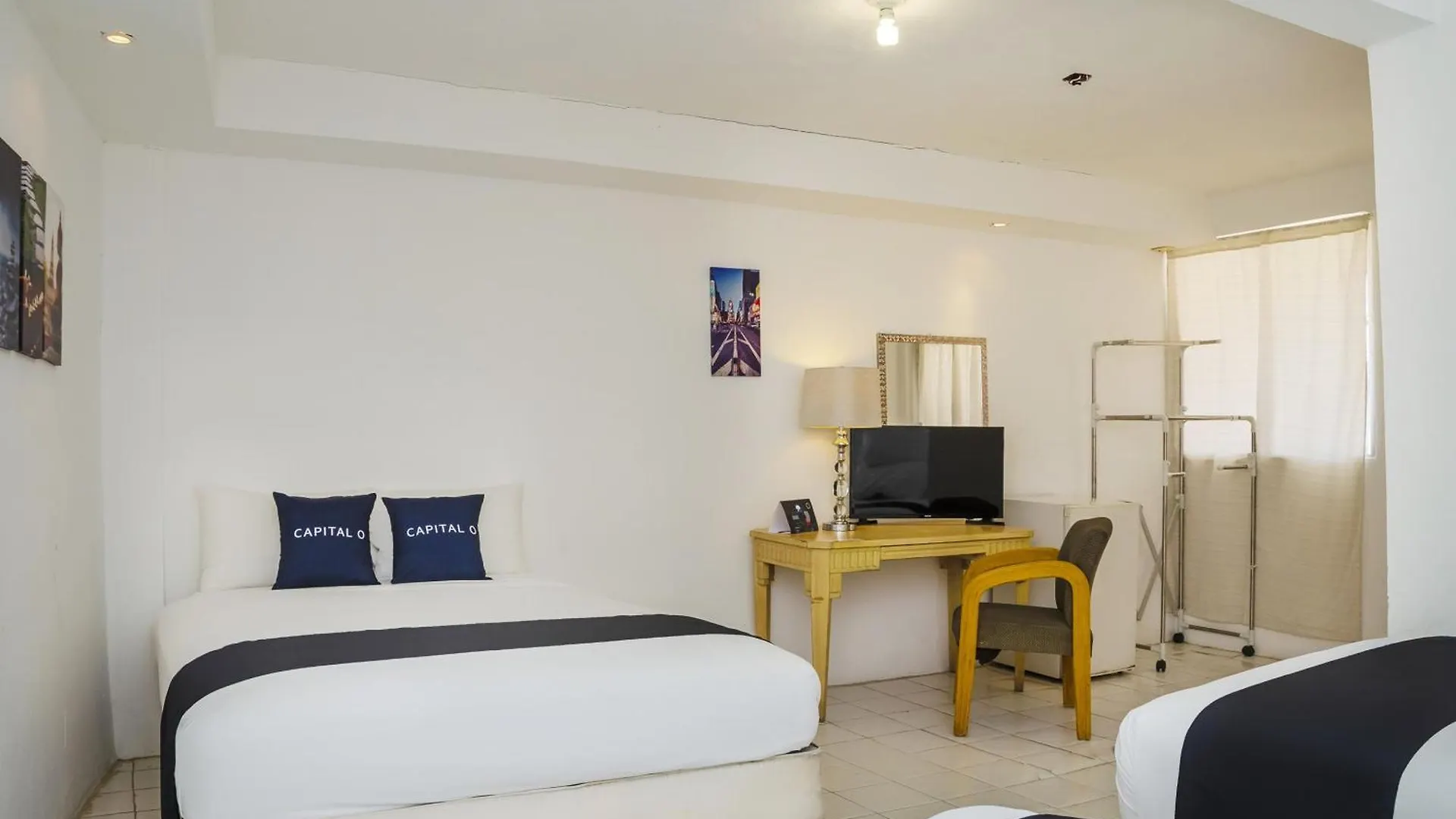 Capital O Hotel Dos Mares, Cabo San Lucas