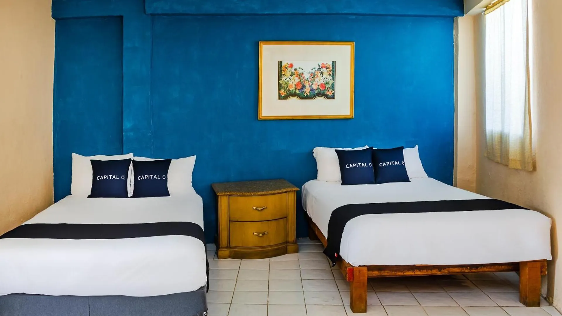 ****  Capital O Hotel Dos Mares, Cabo San Lucas Mexico