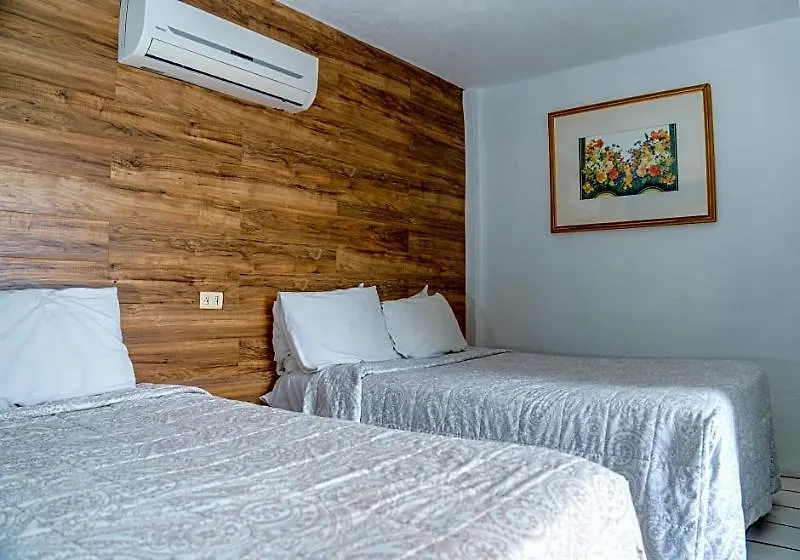 Capital O Hotel Dos Mares, Cabo San Lucas
